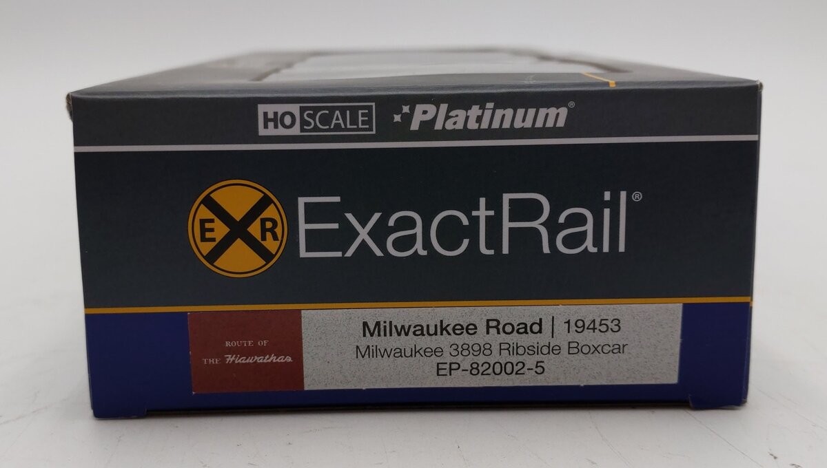ExactRail HO Scale 19543 Milwaukee 3898 Ribside Boxcar EP-82002-5 LN/Box