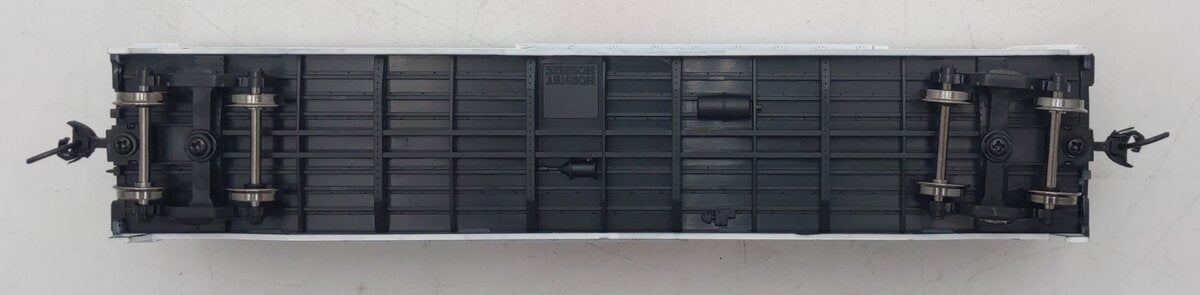 Rivarossi HR6364 HO Soo Line 50ft Boxcar with Plug Door and Roofwalk #178345