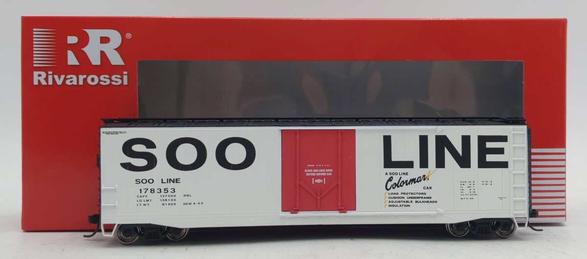 Rivarossi HR6365 HO Soo Line 50ft Boxcar with Plug Door and Roofwalk #178353 NIB