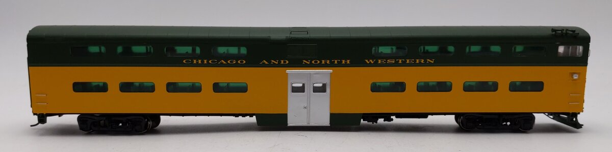 Walthers 920-16528 HO CNW PS Bi-Level Lighted Commuter Cab Car with Decals LN/Box
