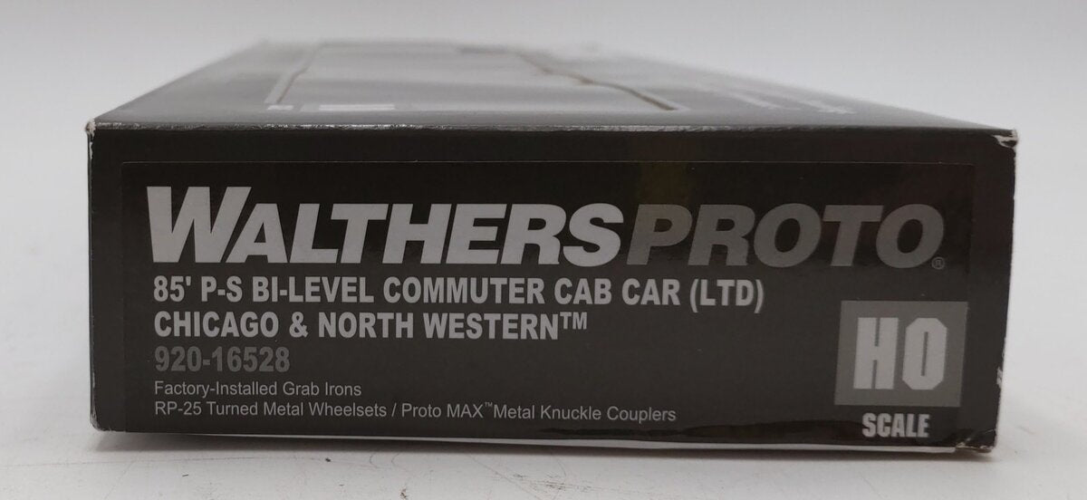 Walthers 920-16528 HO CNW PS Bi-Level Lighted Commuter Cab Car with Decals LN/Box