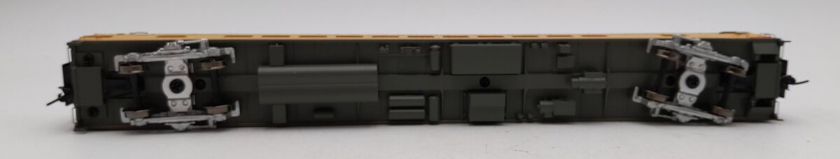 Walthers 920-18511 HO UP Texas Eagle Early Lighted 85' ACF 44-Seat Coach LN/Box