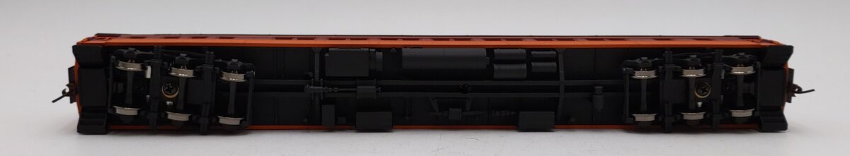 Walthers 932-10212 HO Scale Milwaukke Road Pullman Heavyweight Passenger Car LN/Box
