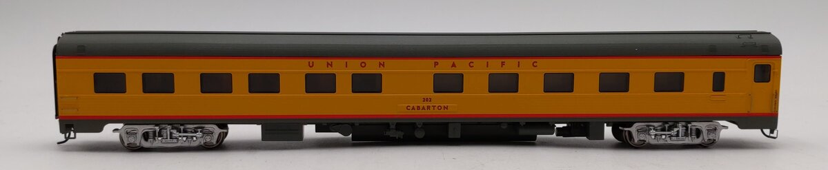 Walthers 920-14104 HO Union Pacific Cabarton Early Lighted 85' Budd 10-6 Sleeper LN/Box