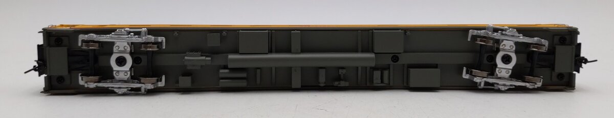 Walthers 920-14104 HO Union Pacific Cabarton Early Lighted 85' Budd 10-6 Sleeper LN/Box
