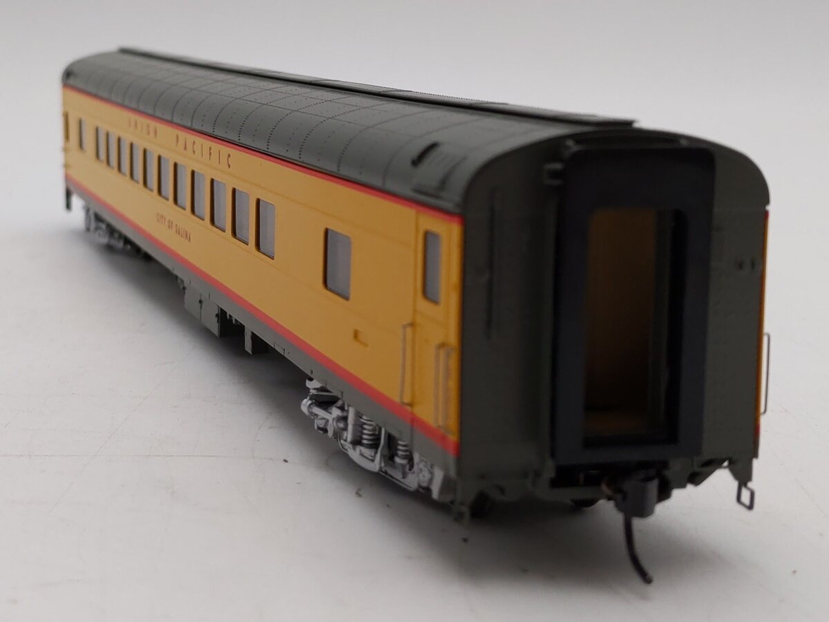 Walthers 920-18510 HO UP City of Salina Early Lighted 85' ACF 44-Seat Coach LN/Box
