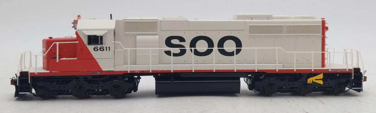 Scale Trains HO Scale SXT38835 SOO Line EMD SD40-2 #6611 w/DCC&Sound NIB