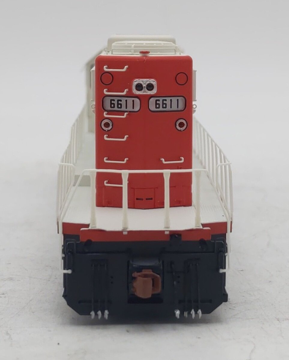 Scale Trains HO Scale SXT38835 SOO Line EMD SD40-2 #6611 w/DCC&Sound NIB