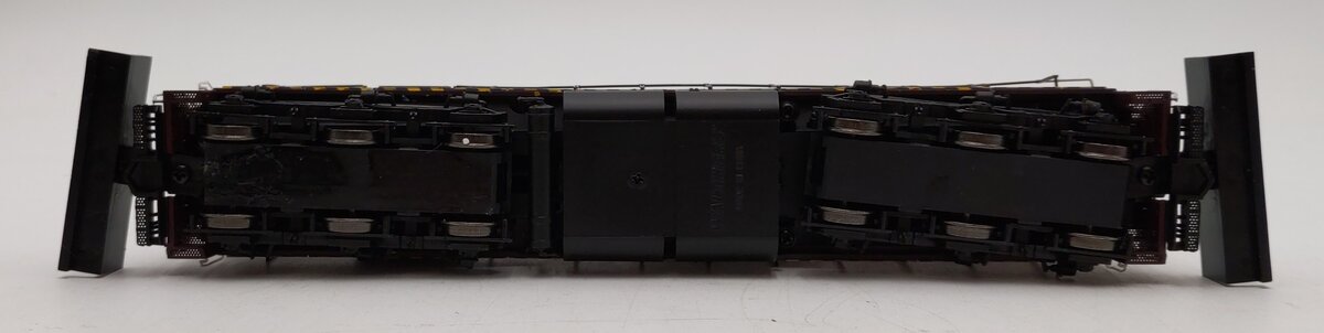 Walthers 920-41619 HO Duluth, Missabe & Iron Range EMD SD9 #116 EX/Box