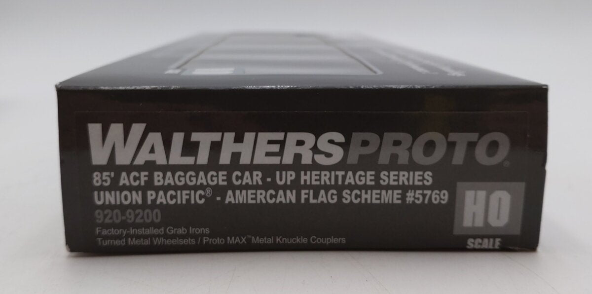 Walthers 920-9200 HO Scale Union Pacific 85' ACF Baggage Car #5769 LN/Box