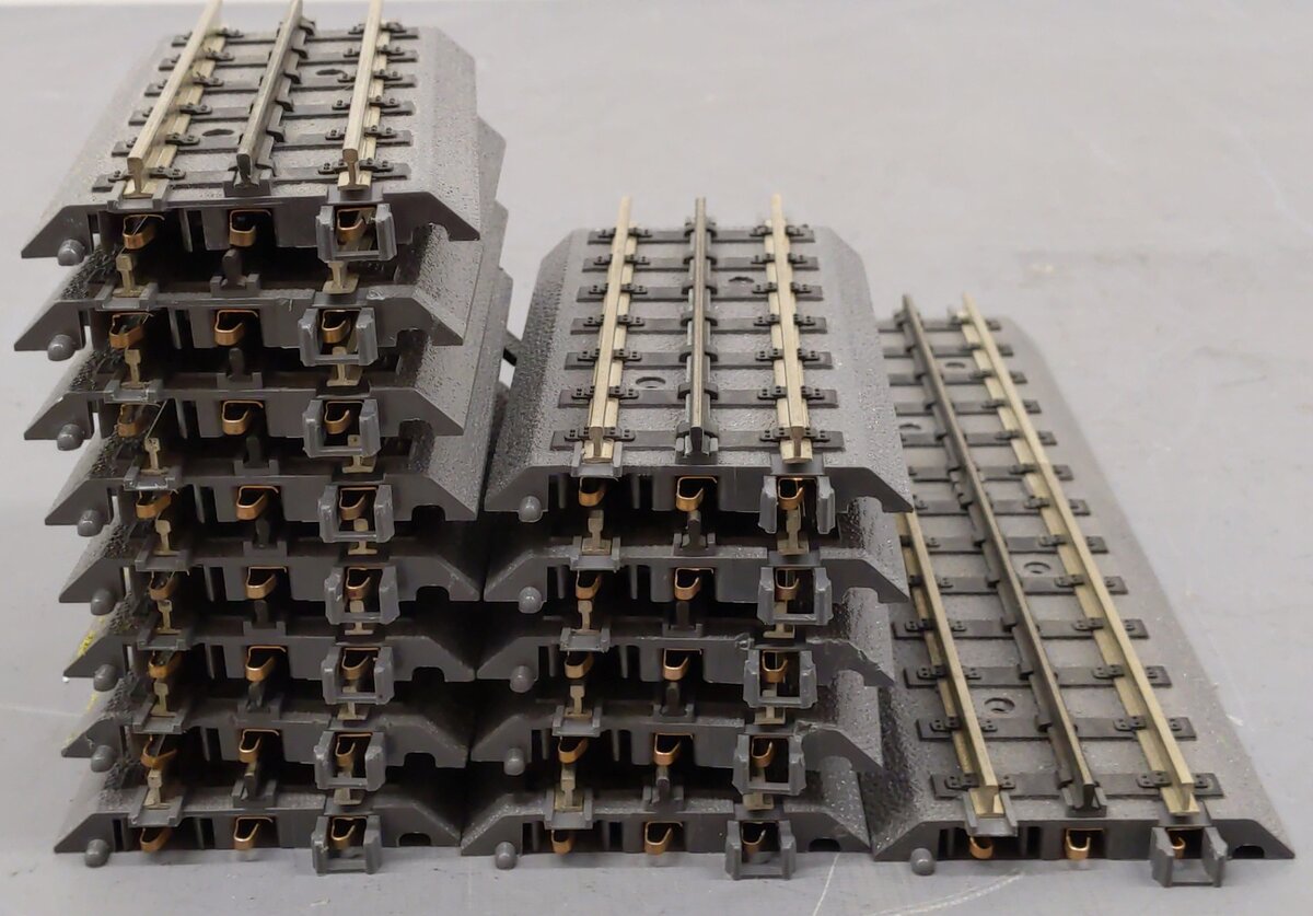 MTH O Gauge Assorted Real Trax Sections 40-1012, 40-1016 [15] VG