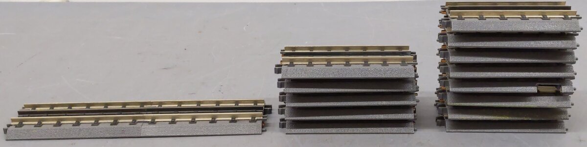 MTH O Gauge Assorted Real Trax Sections 40-1012, 40-1016 [15] VG