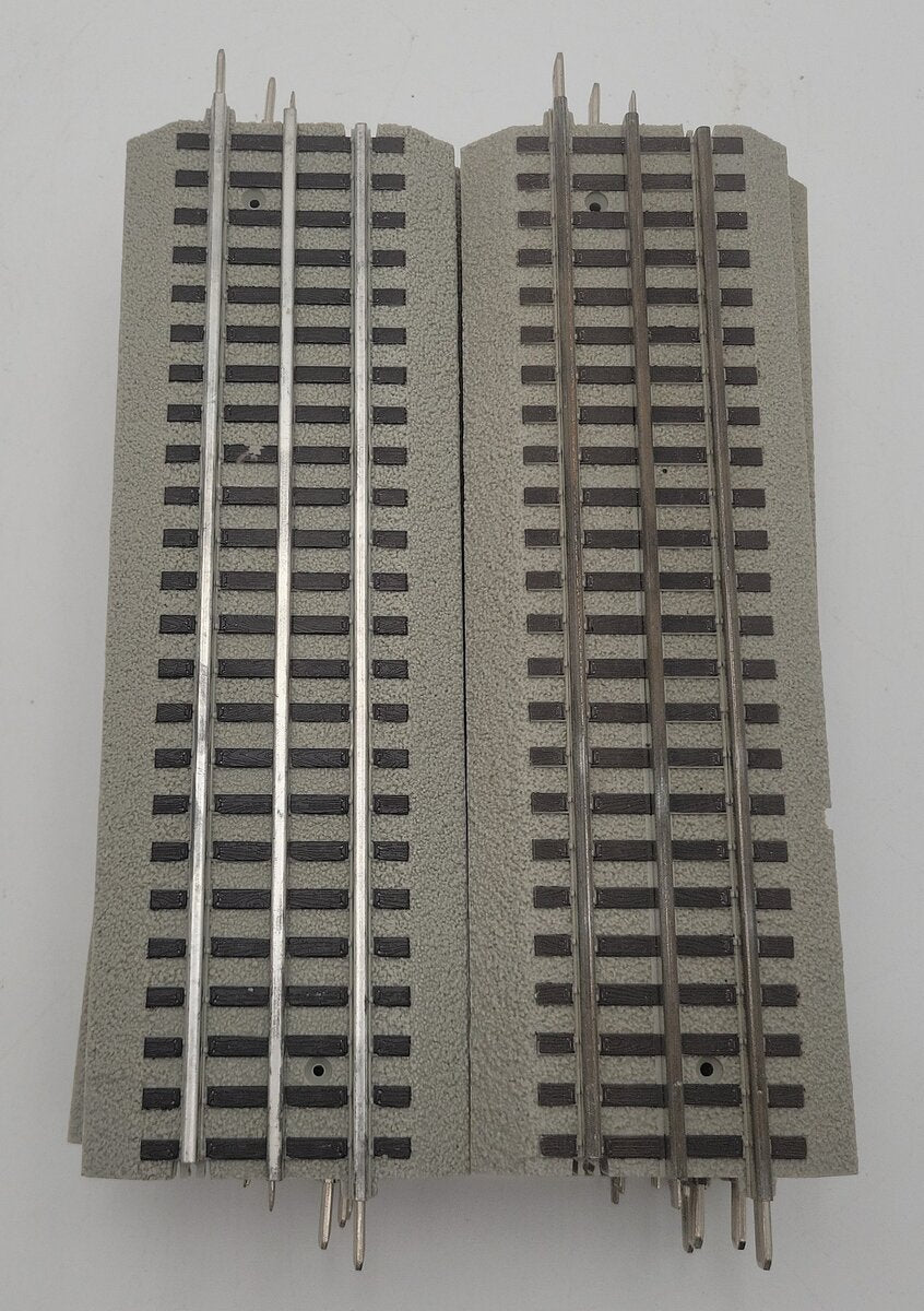 Lionel 6-12014 FasTrack 10" Straight Track (10) EX