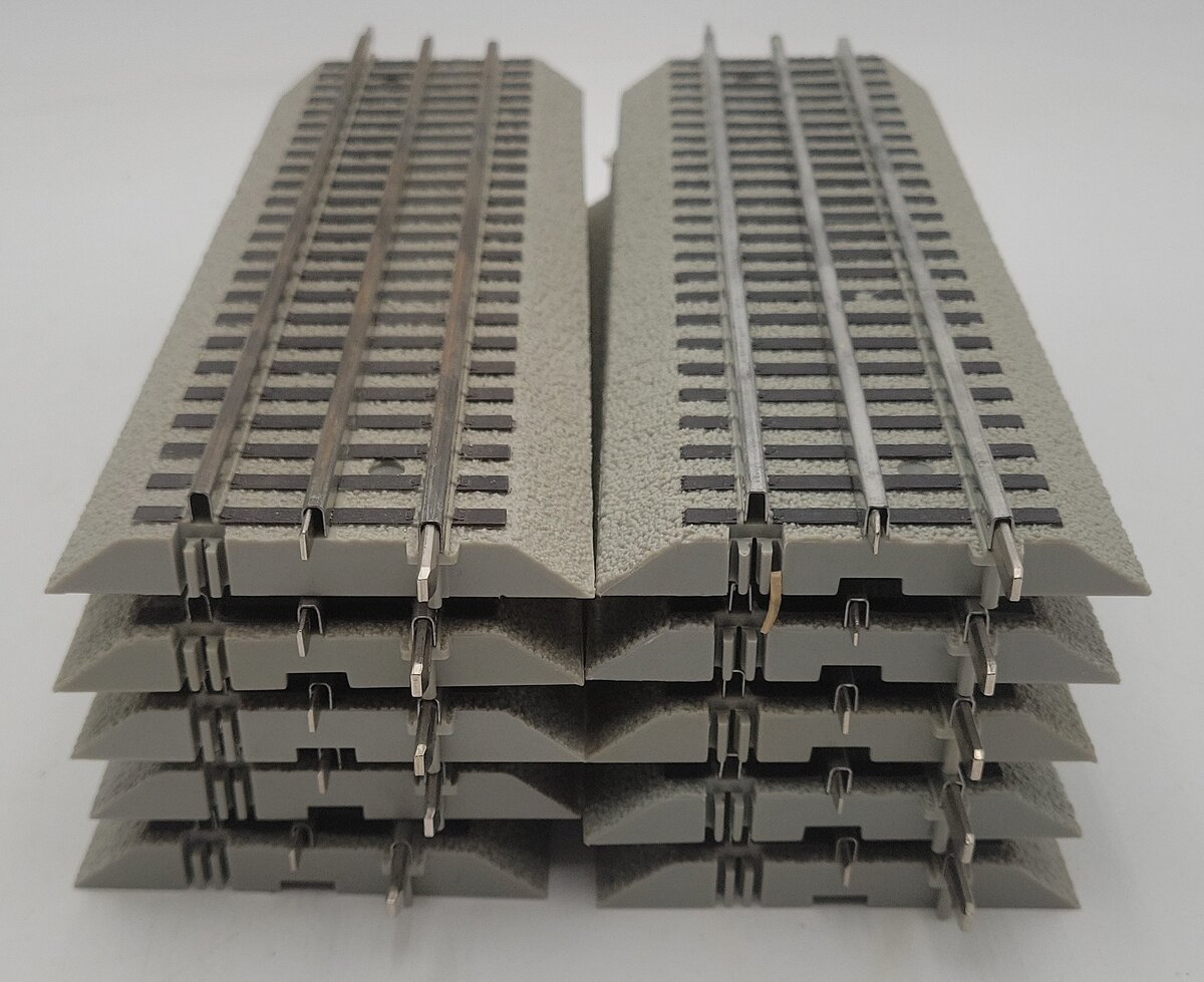 Lionel 6-12014 FasTrack 10" Straight Track (10) EX