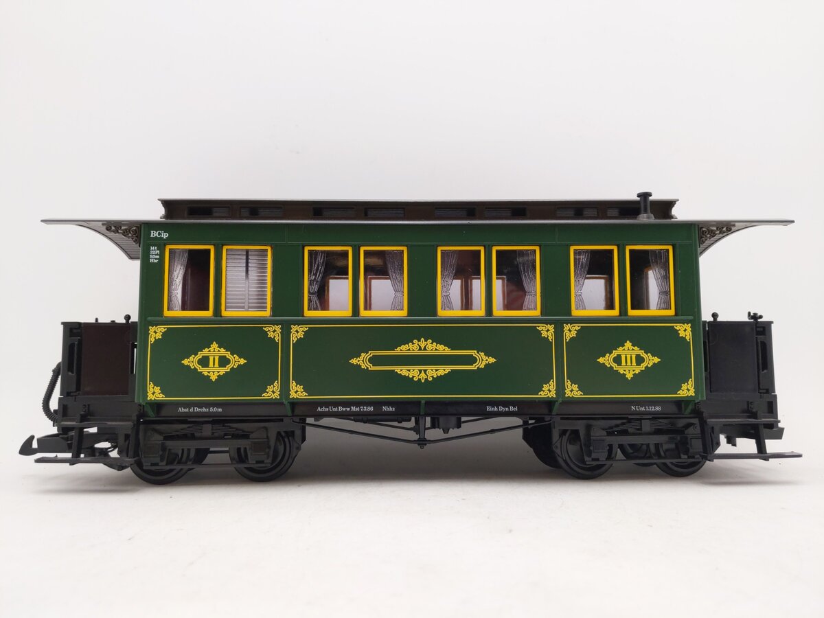 LGB 3060 G Scale Green 8-Wheel Passenger Car (No Lights) EX/Box