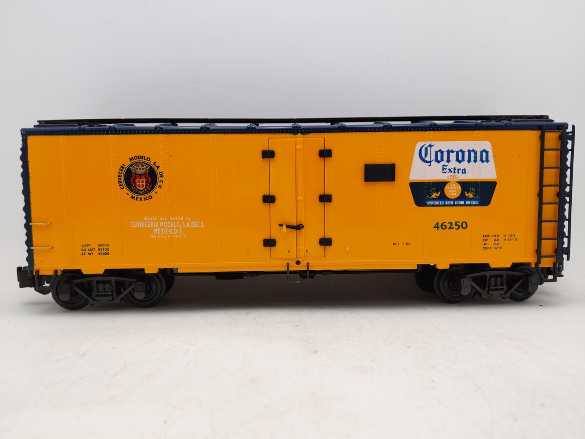 Aristo-Craft 46250 G Scale Corona Refrigerator Car #46520 EX/Box