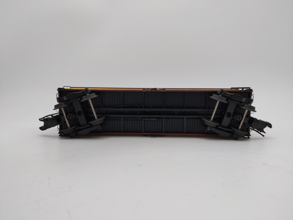 Atlas 7722-2 O Gauge Narragansett Banquet Ale 40' Woodside Reefer #12 - EX