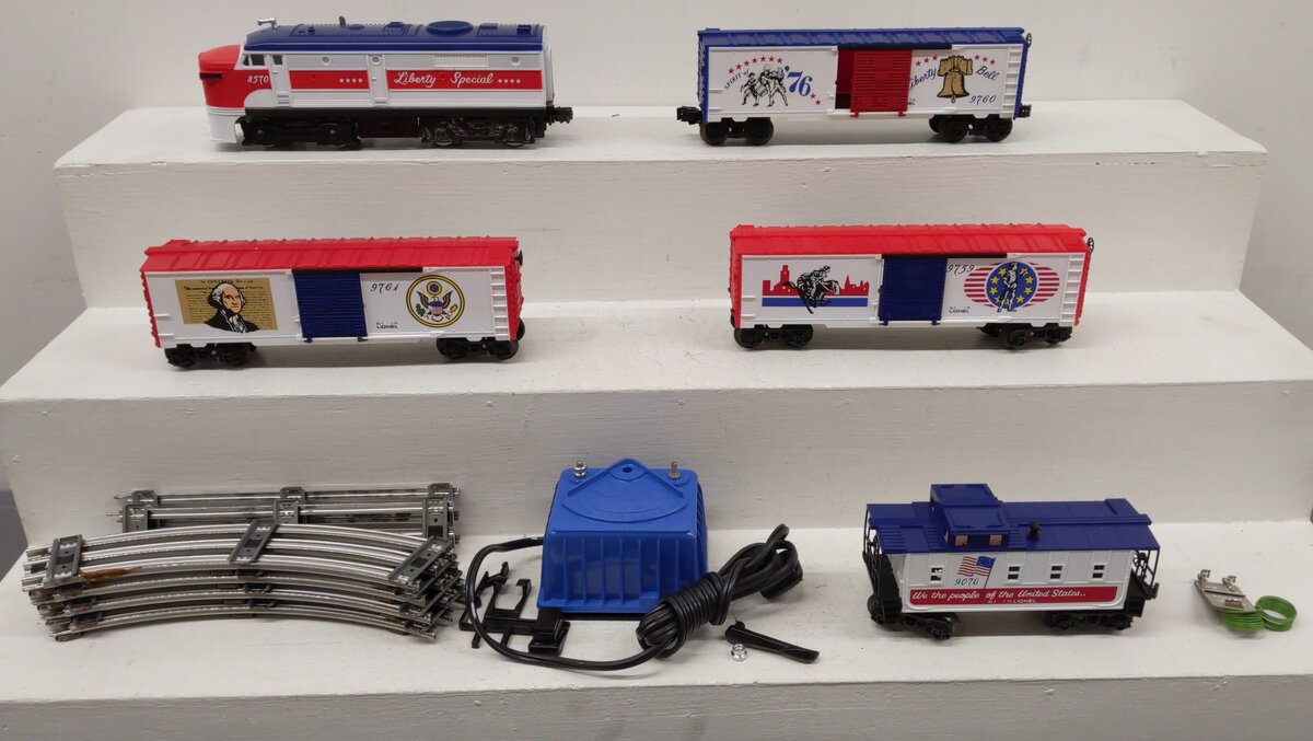Lionel 6-1577 O Gauge The Liberty Special Bicentennial Set EX/Box