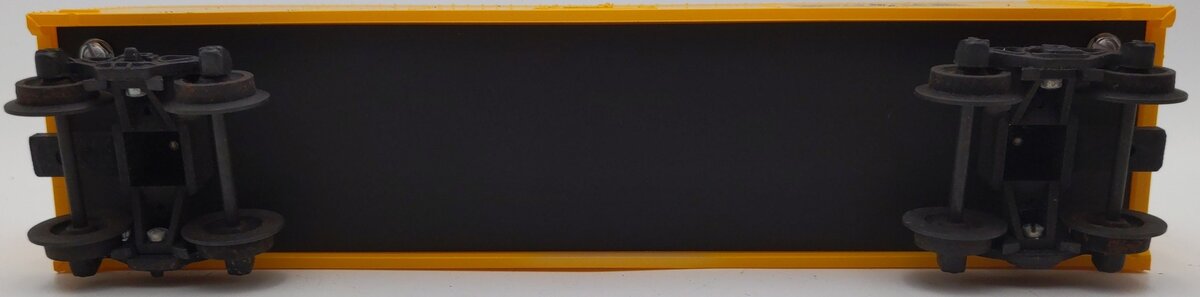 KMT 684 O Gauge Schlitz Yellow Box Car VG/Box