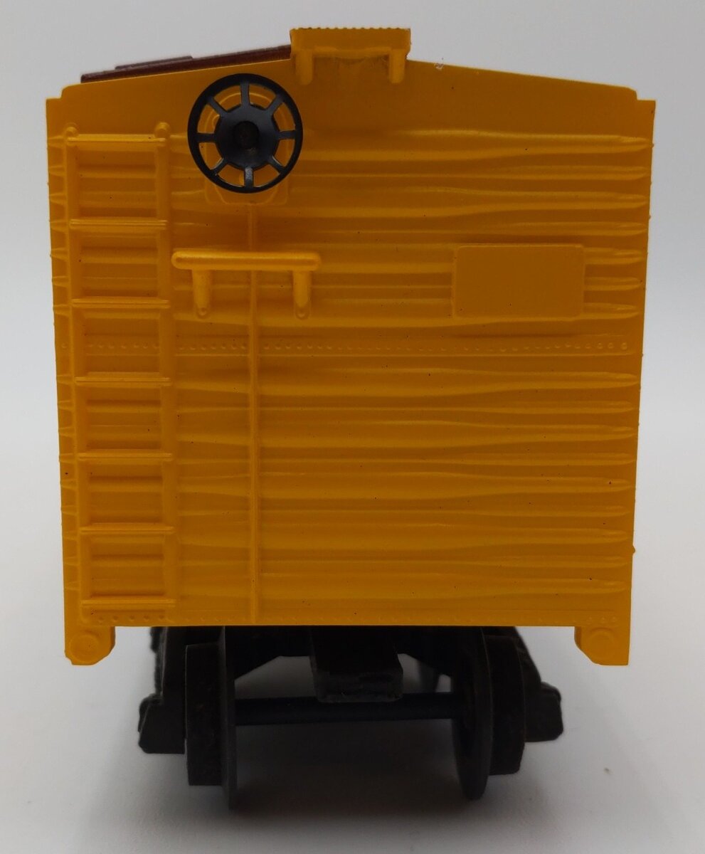 KMT 684 O Gauge Schlitz Yellow Box Car VG/Box