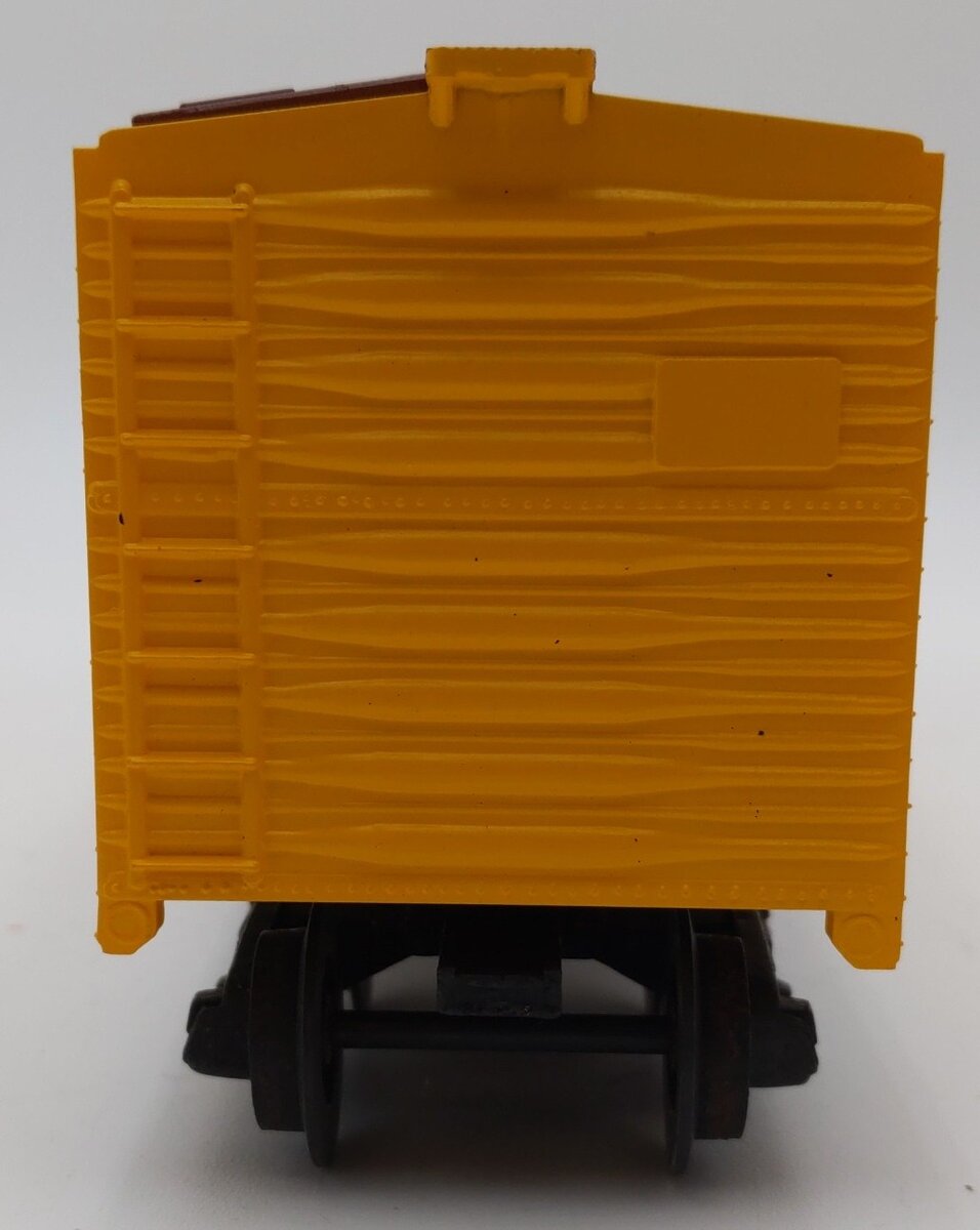 KMT 684 O Gauge Schlitz Yellow Box Car VG/Box