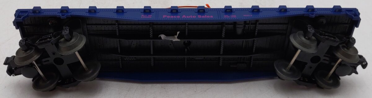 Lionel 6-19444 O Gauge Peace Auto Sales Flatcar with Volkswagen Bug EX/Box