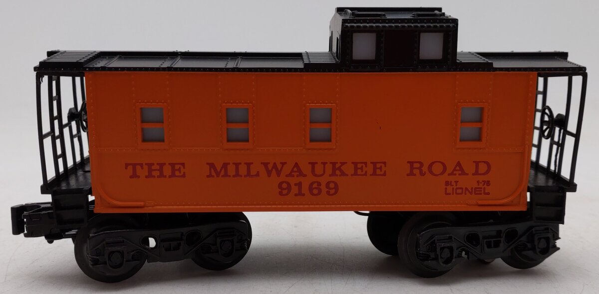 Lionel 6-9169 O Gauge Milwaukee Road Illuminated Caboose EX/Box