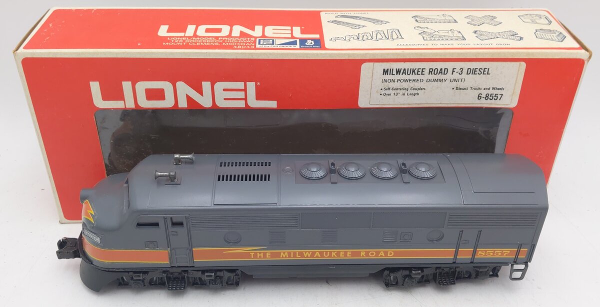 Lionel 6-8557 O Milwaukee Road F3 A Non-Powered Diesel Locomotive #8557 EX/Box