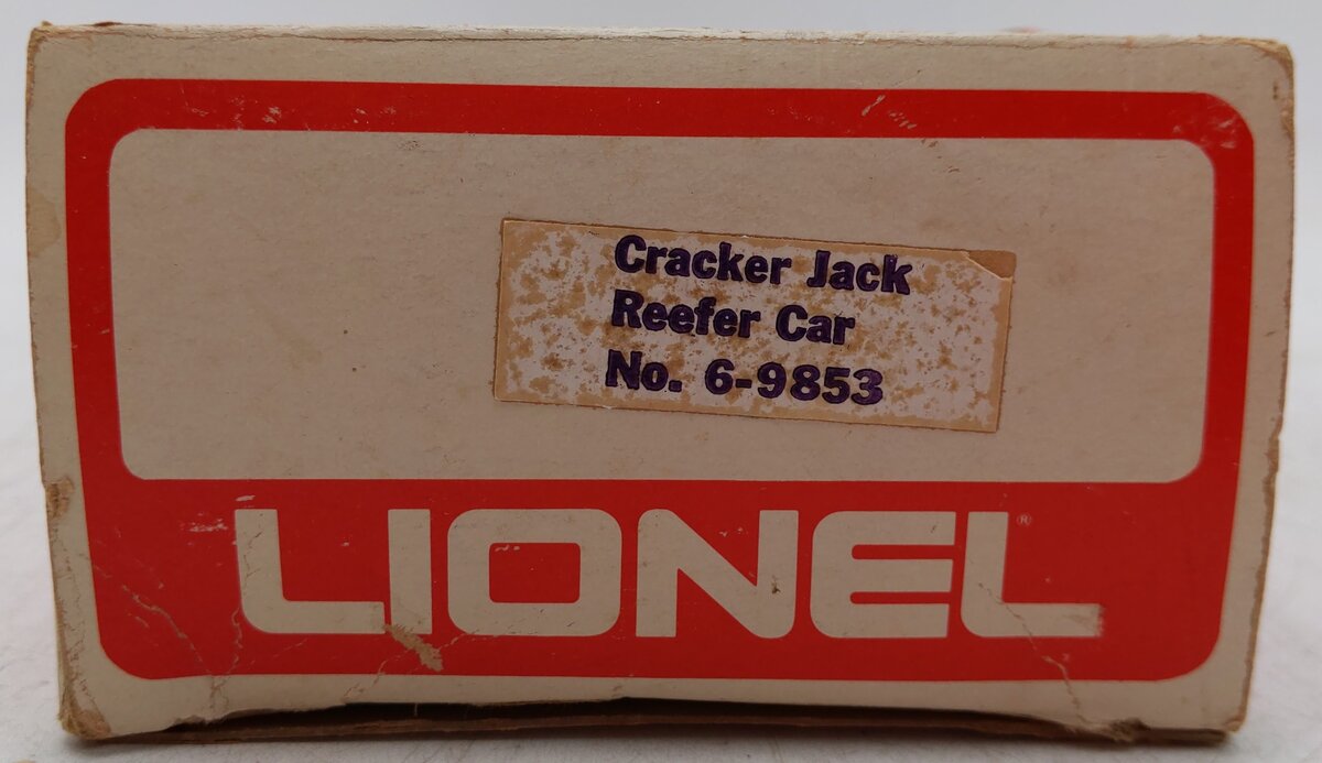 Lionel 6-9853 O Gauge Cracker Jack Billboard Reefer Car (Yellow) EX/Box