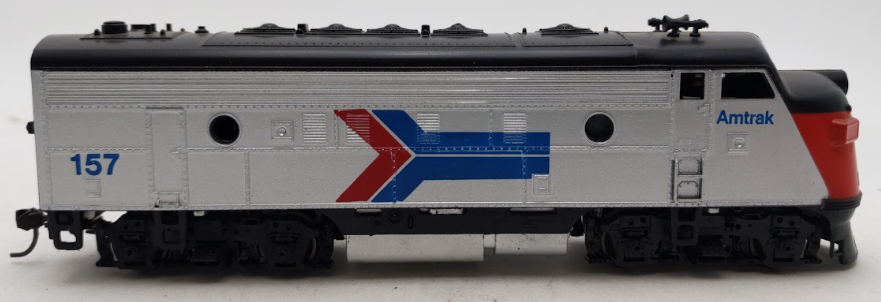 Athearn 3233 HO Scale Amtrak F-7 A Unit Diesel Locomotive #157 LN