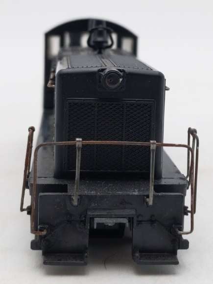 Athearn 4001 HO Undecorated SW7 COW Powered Diesel Switcher LN/Box