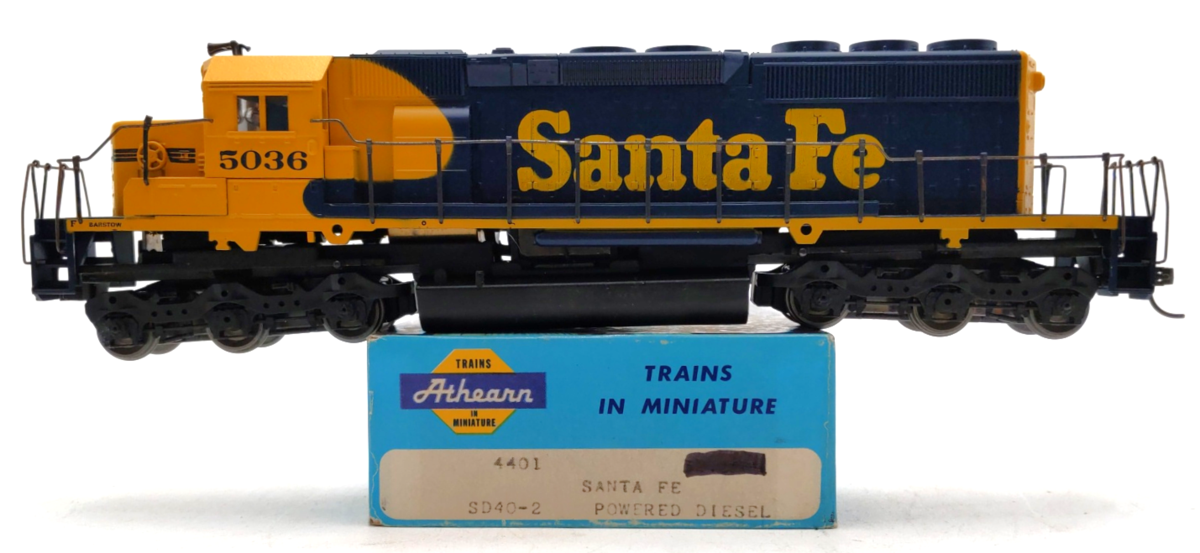 Athearn 4401 HO Santa Fe Powered SD40-2 Diesel Locomotive #5036 VG/Box