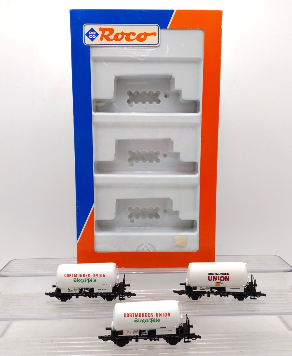 Roco 44049 HO Scale German Railroad DB Tank Car Set (Set of 3) LN/Box