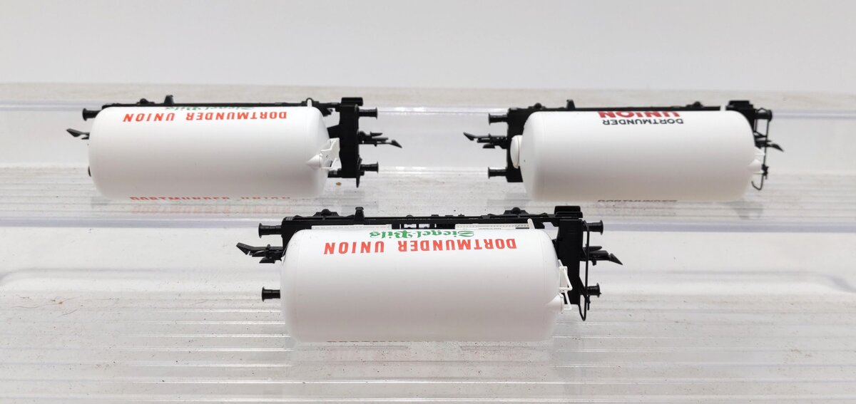 Roco 44049 HO Scale German Railroad DB Tank Car Set (Set of 3) LN/Box
