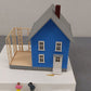 Model Power 6352 O / O-27 Scale Built-Up Mr. Rodgers House Lighted W/2 Figures EX/Box