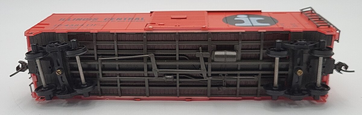 Atlas 6202 O Scale Illinois Central Boxcar #4385 (2 Rail) EX/Box