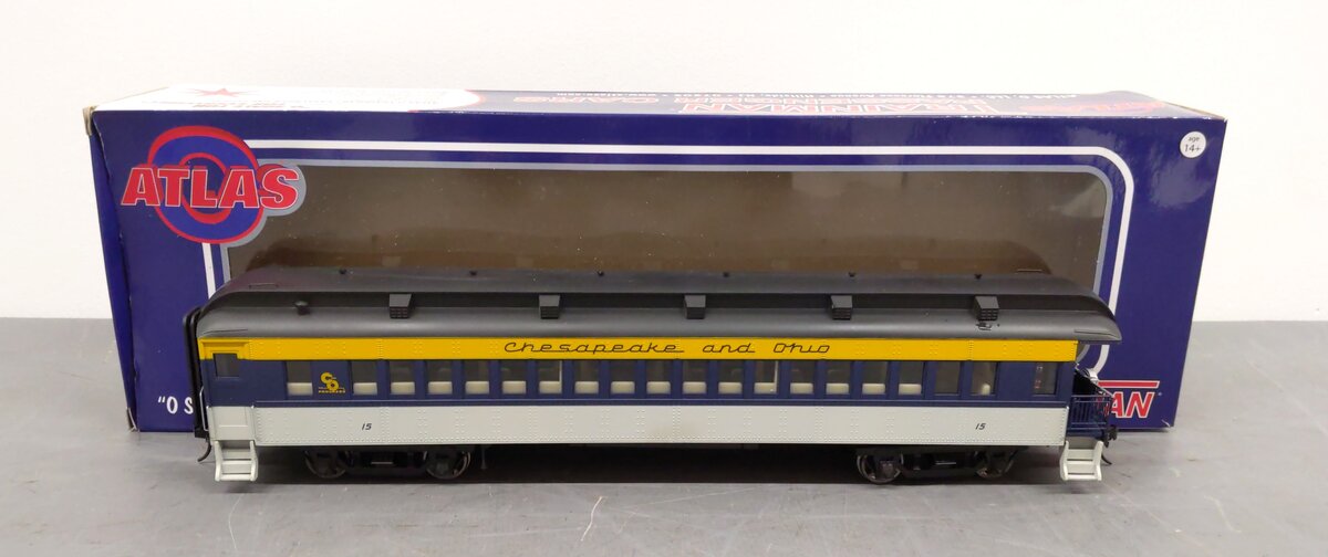 Atlas 2002756-2 O Chesapeake & Ohio Trainman 60' Observation Car #15 (2 Rail) LN/Box