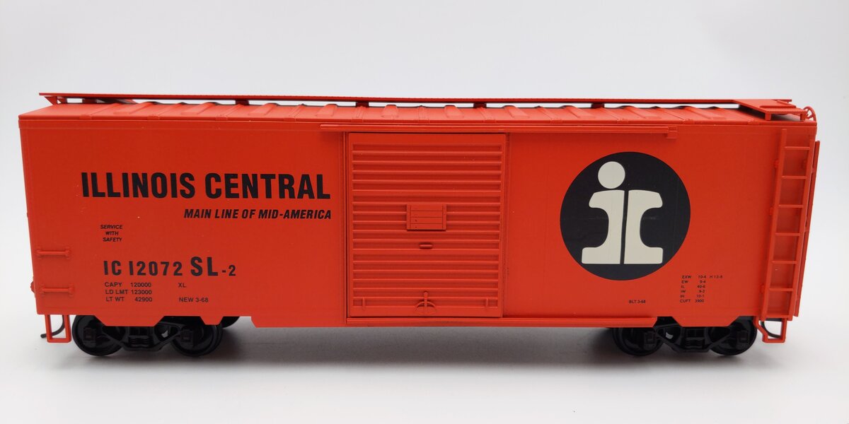 Weaver U2129 O Scale O Scale Illinois Central PS-1 40' Boxcar #12075 (2-Rail) EX/Box
