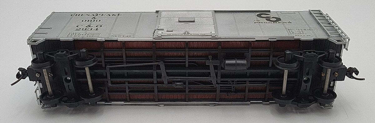 Atlas O Scale Chesapeake & Ohio Boxcar #2934 2-Rail VG