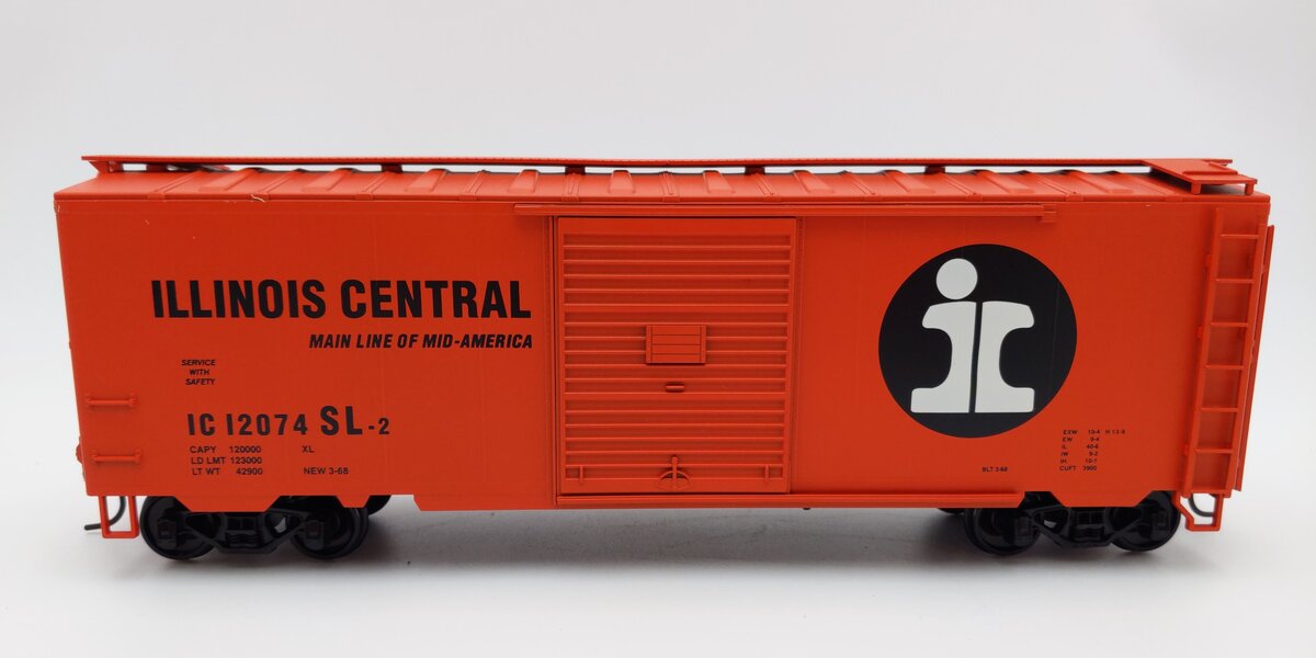 Weaver U2029 O Scale Illinois Central PS-1 40' Boxcar #12074 (2-Rail) EX/Box
