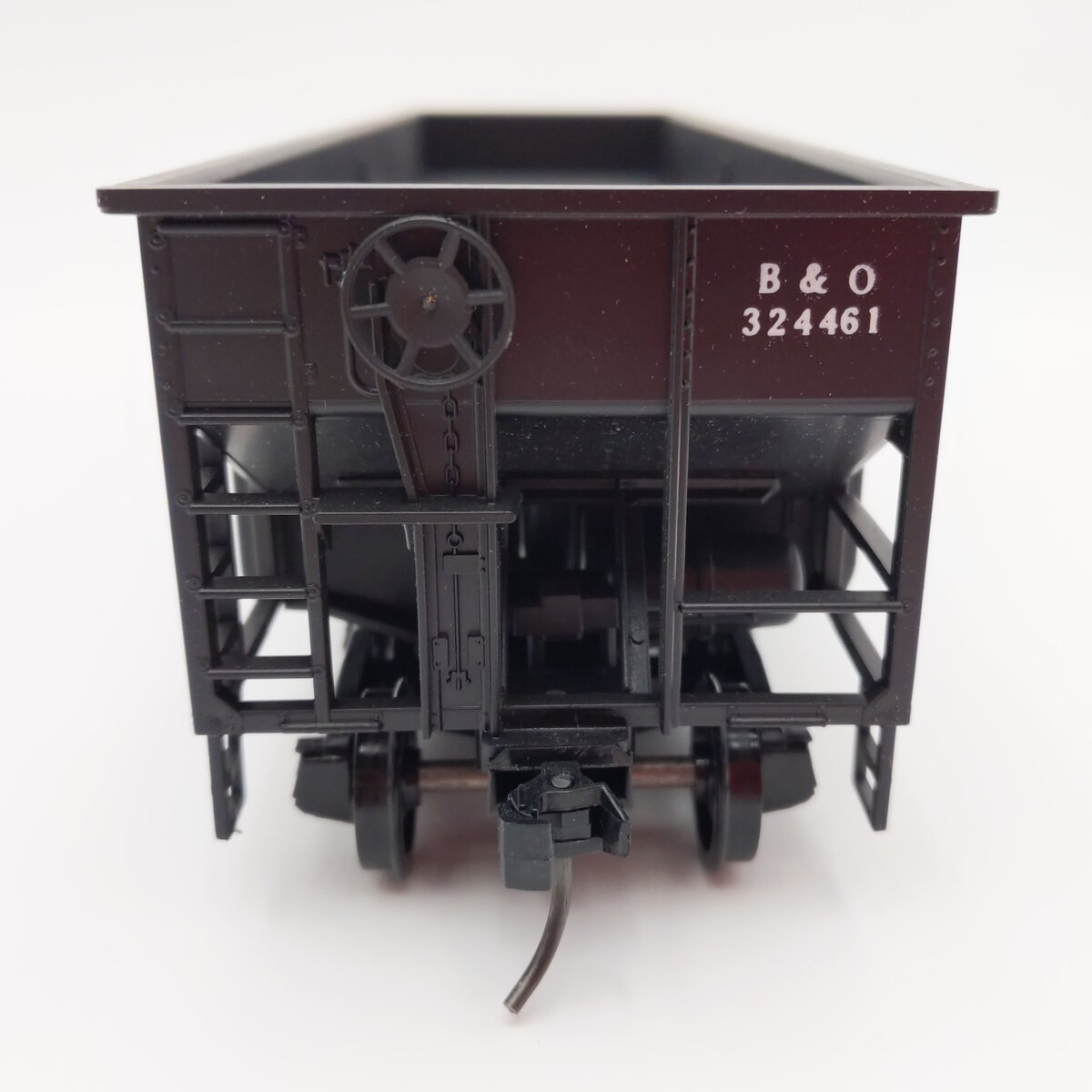 Weaver 2098 O Scale Baltimore & Ohio 36' Ribbed-Side Hopper #324461 (2-Rail) EX/Box