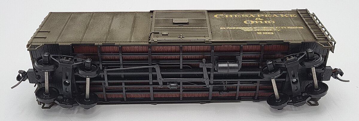 Atlas O Scale Chesapeake and Ohio Boxcar #220 2-Rail VG