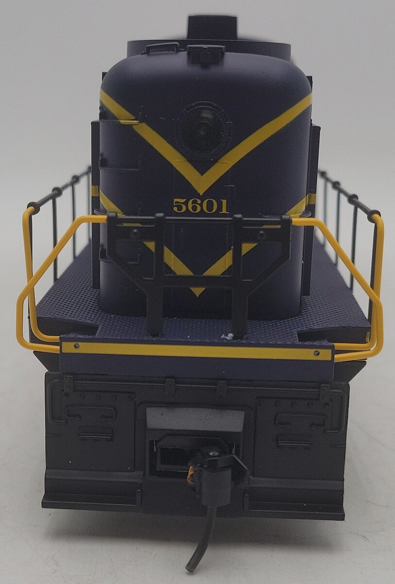 Weaver U5549 O Gauge Chesapeake & Ohio 2-Rail Diesel Locomotive #5601 EX/Box