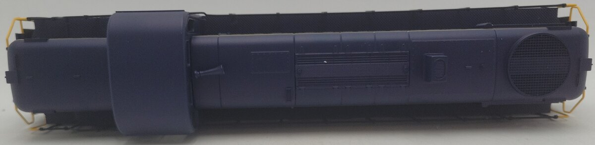 Weaver U5549 O Gauge Chesapeake & Ohio 2-Rail Diesel Locomotive #5601 EX/Box