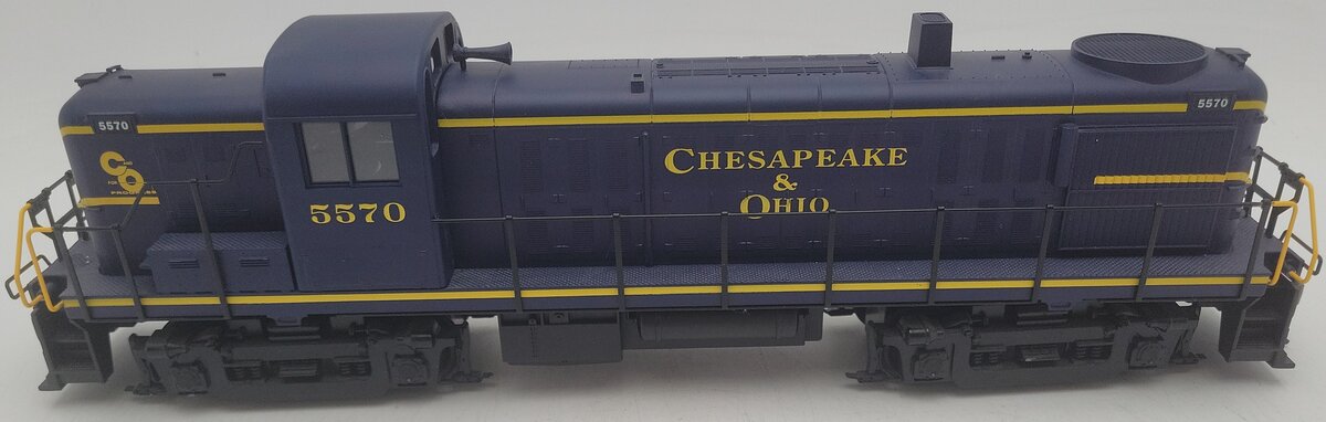 Weaver 5549-S O Scale Chesapeake & Ohio RS-3 Diesel Locomotive #5570 - 2-Rail EX/Box