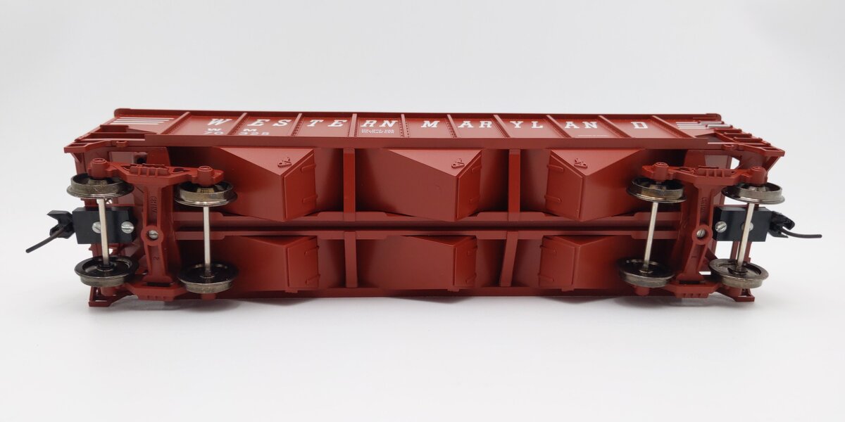 Weaver U18005SD O Scale Western Maryland 3-Bay 9 Panel Hopper #70325 (2-Rail) EX/Box