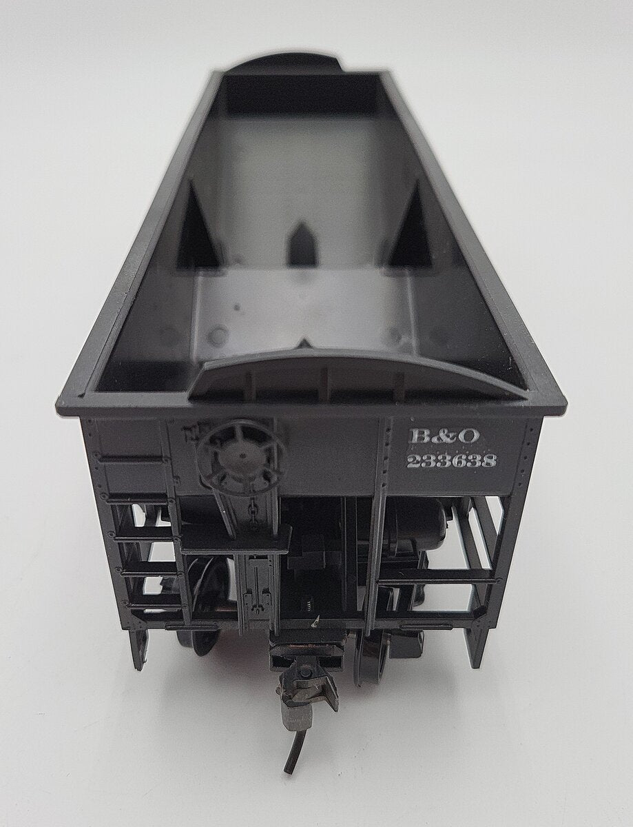 Weaver 950 O Scale Baltimore and Ohio Hopper Car #233638 (2-Rail) LN/Box