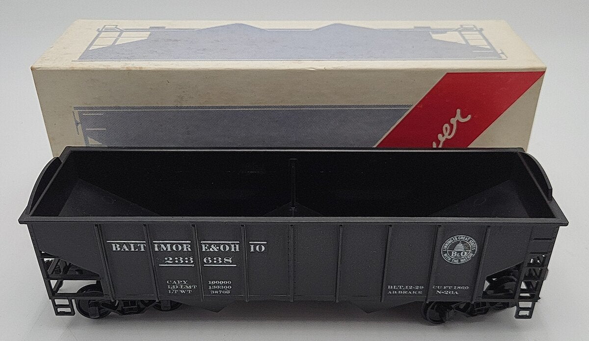 Weaver 950 O Scale Baltimore and Ohio Hopper Car #233638 (2-Rail) LN/Box