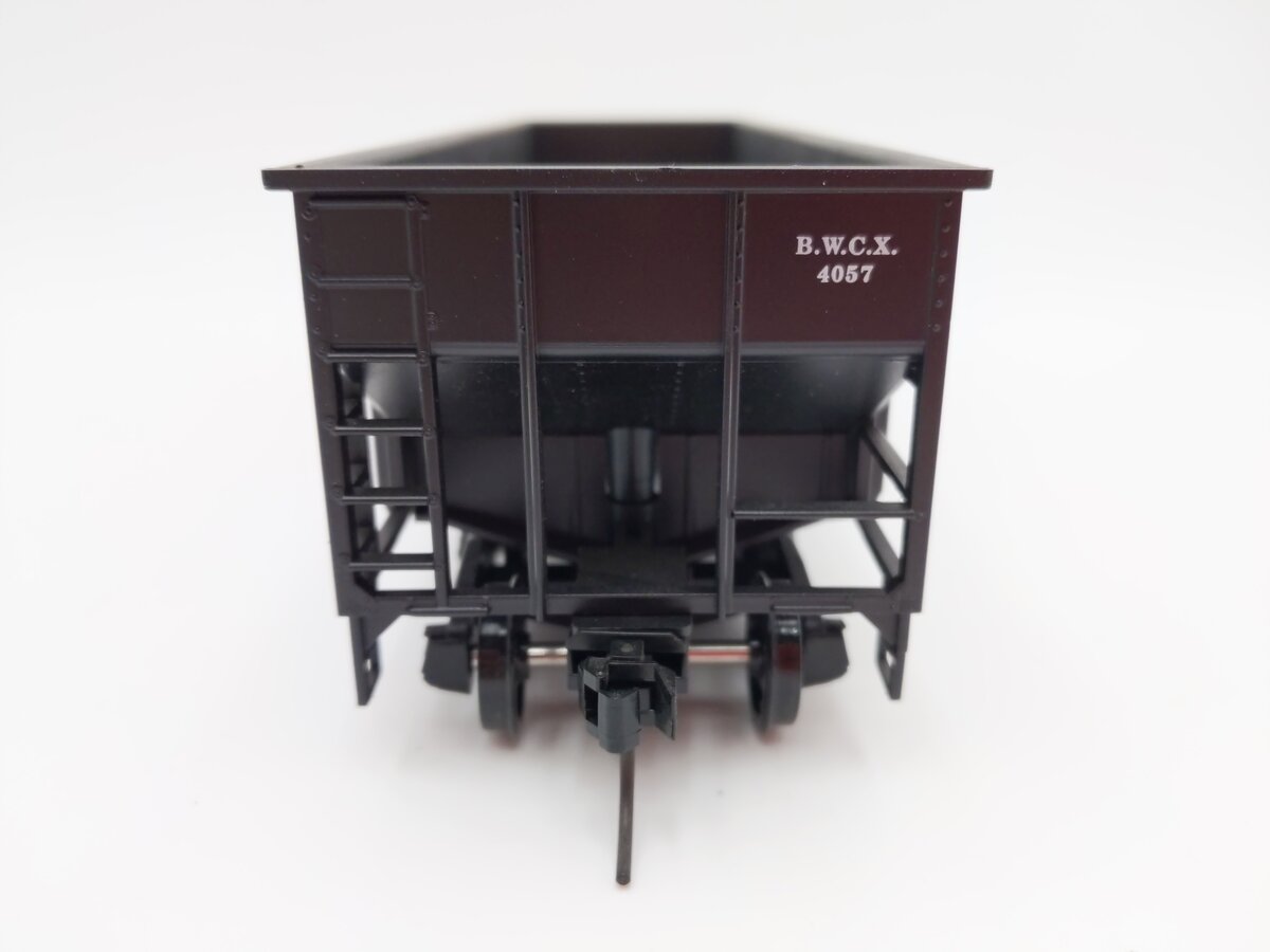 Weaver U1026 O Scale Berwind 2-Bay Ribbed Coal Car #4057 (2-Rail) LN/Box