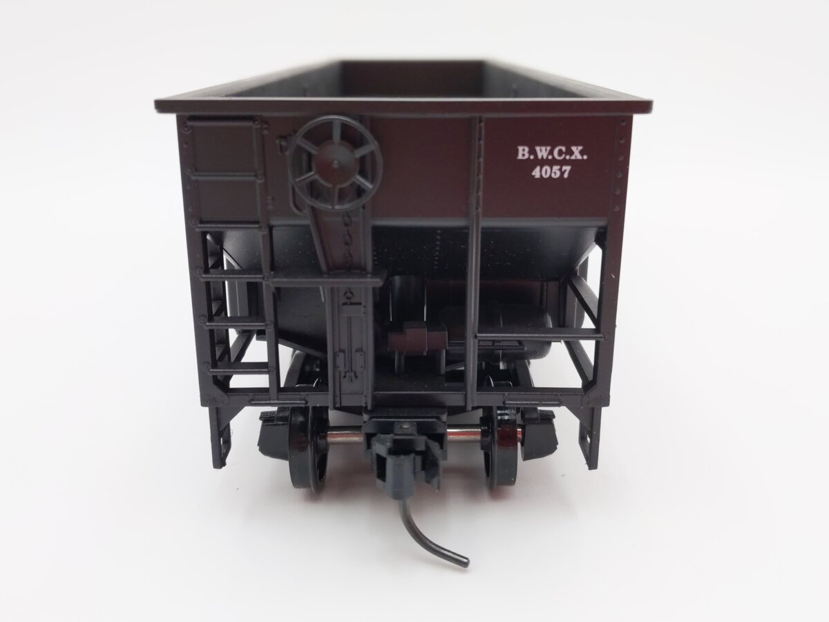 Weaver U1026 O Scale Berwind 2-Bay Ribbed Coal Car #4057 (2-Rail) LN/Box